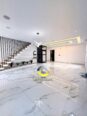Ikate Gem: 5-Bed Duplex with Pool & Cinema