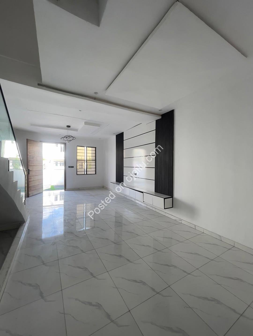 Bluetooth-Infused 3-Bed Duplex in Ikota