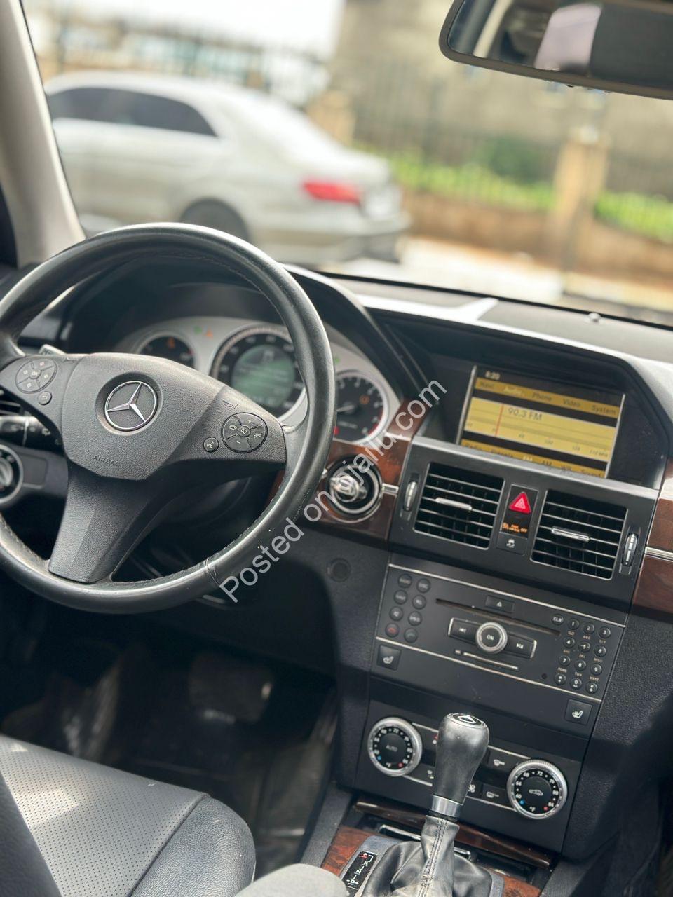 2011 GLK 350: Belgian Purity, Drive Away