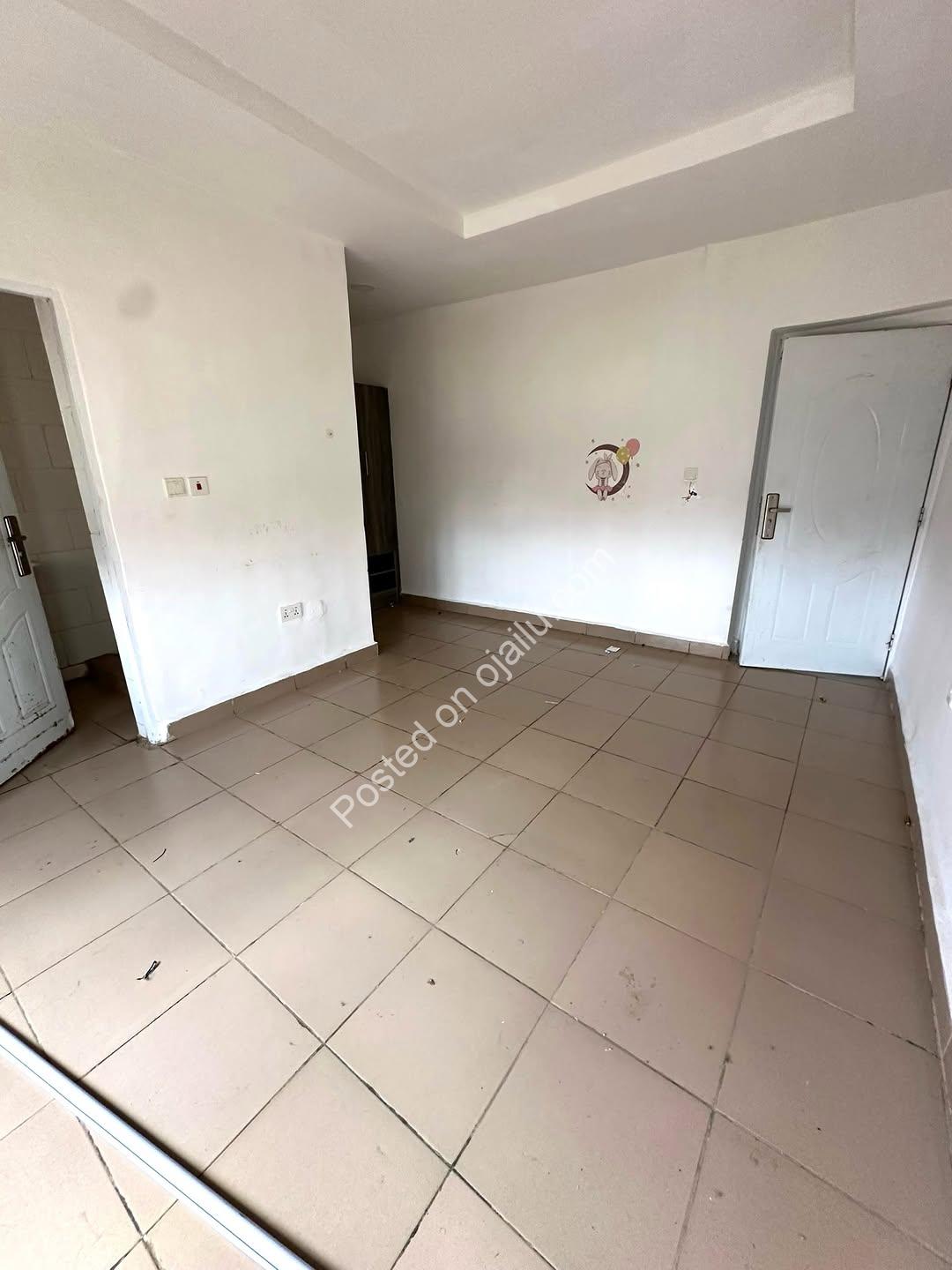 Move-In Ready Duplex in Secure Estate