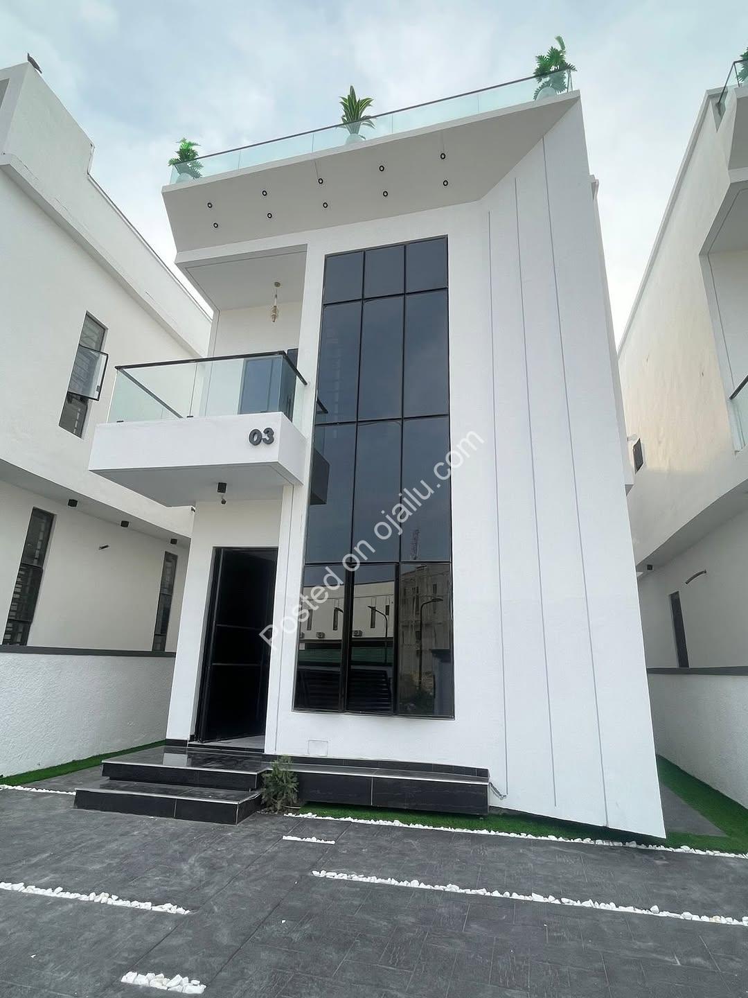 Chevron Dream Home: 5-Bed Pool Villa + BQ