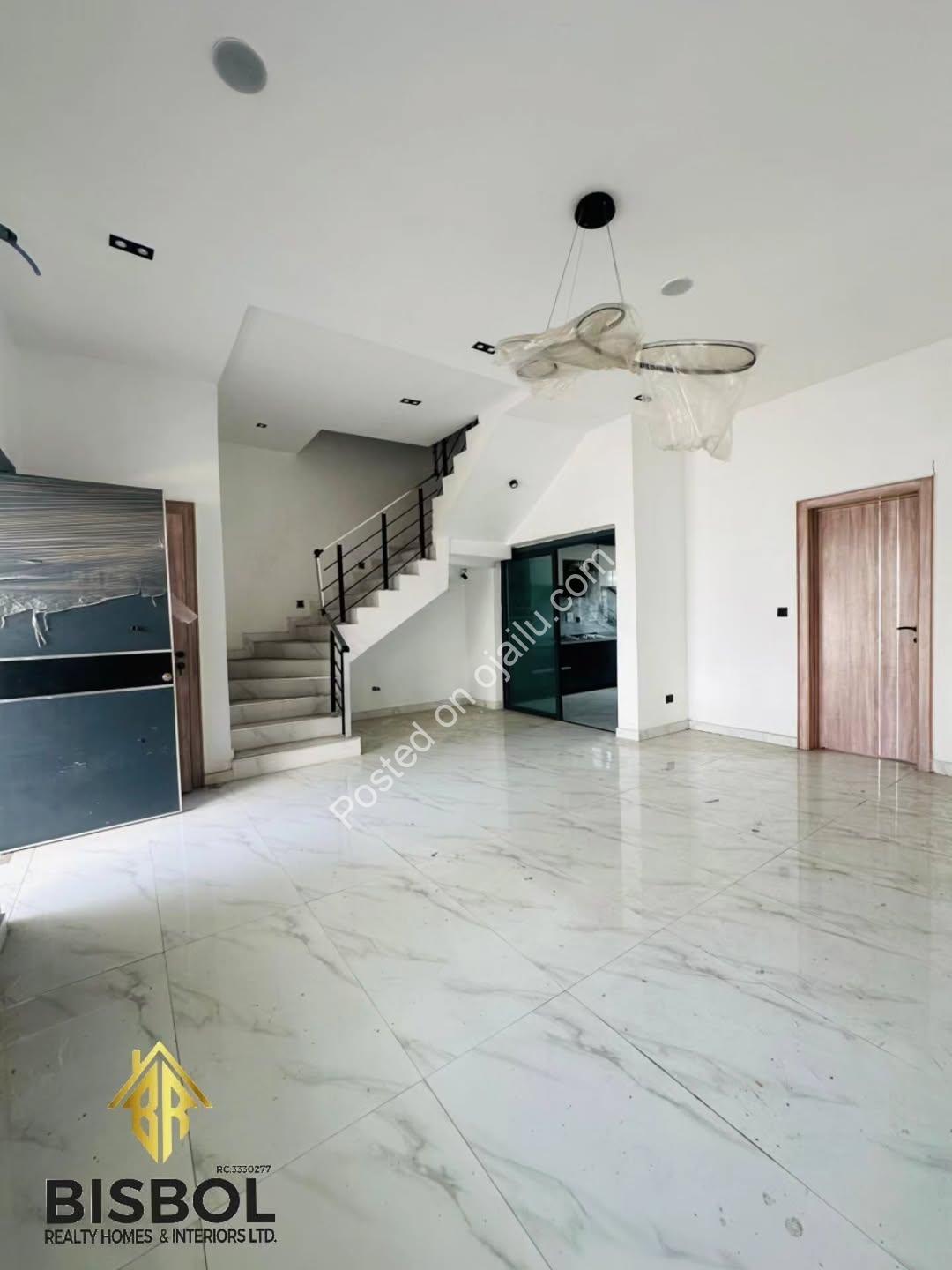 Move-In Ready: 4-Bed Terrace Duplex in Ikota