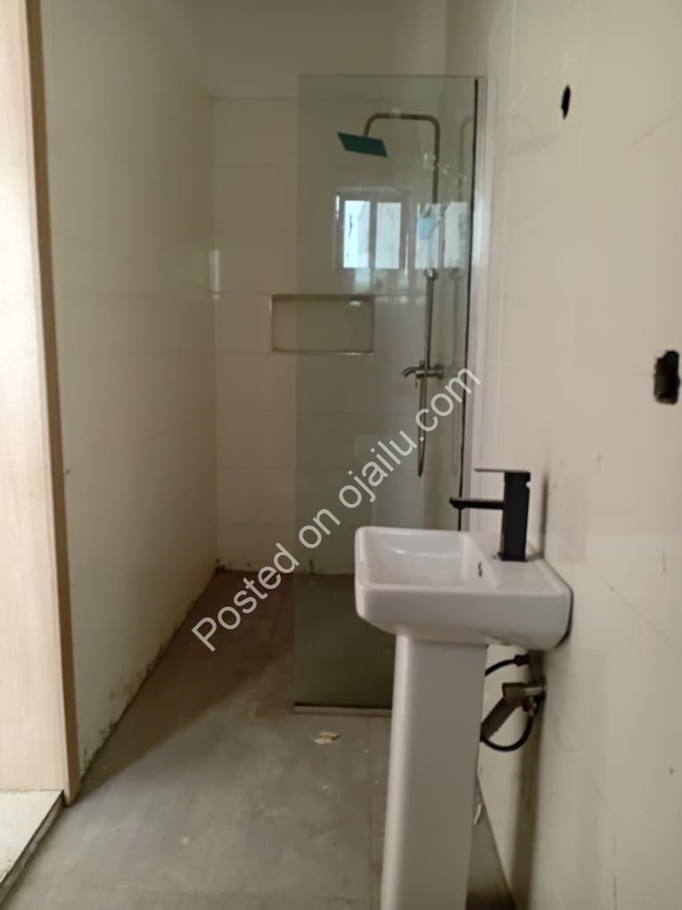Premier 2-Bed Flat in Salem, Lekki – Fully Furnished!
