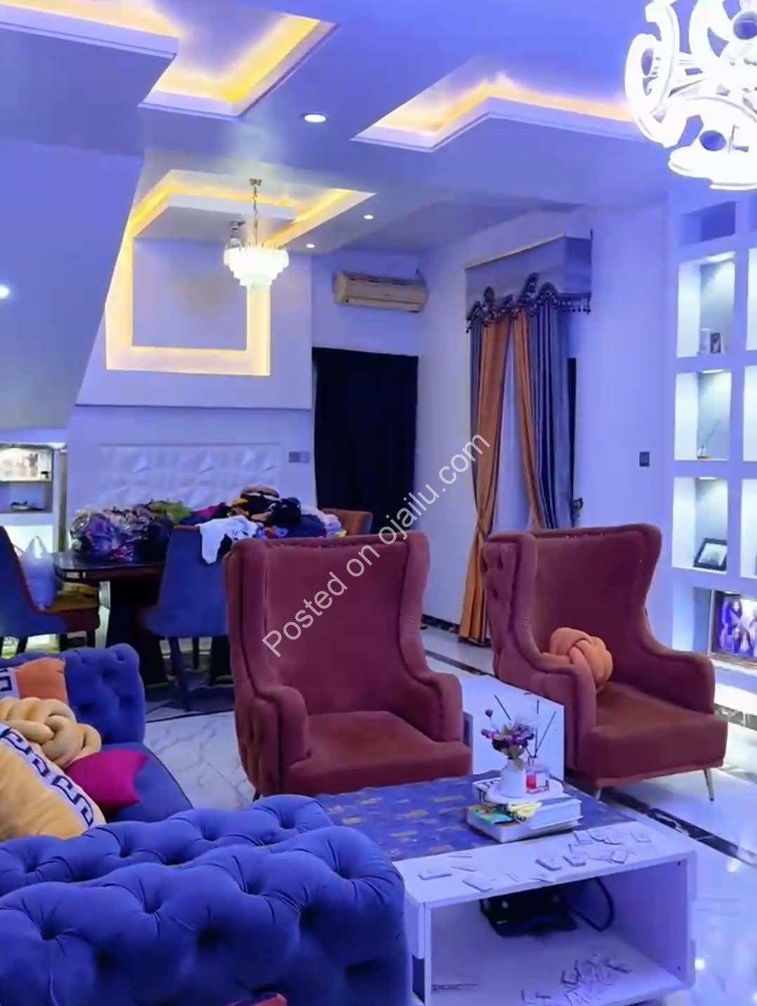 Sangotedo Stunner: 6-Bed + Penthouse, CofO in View