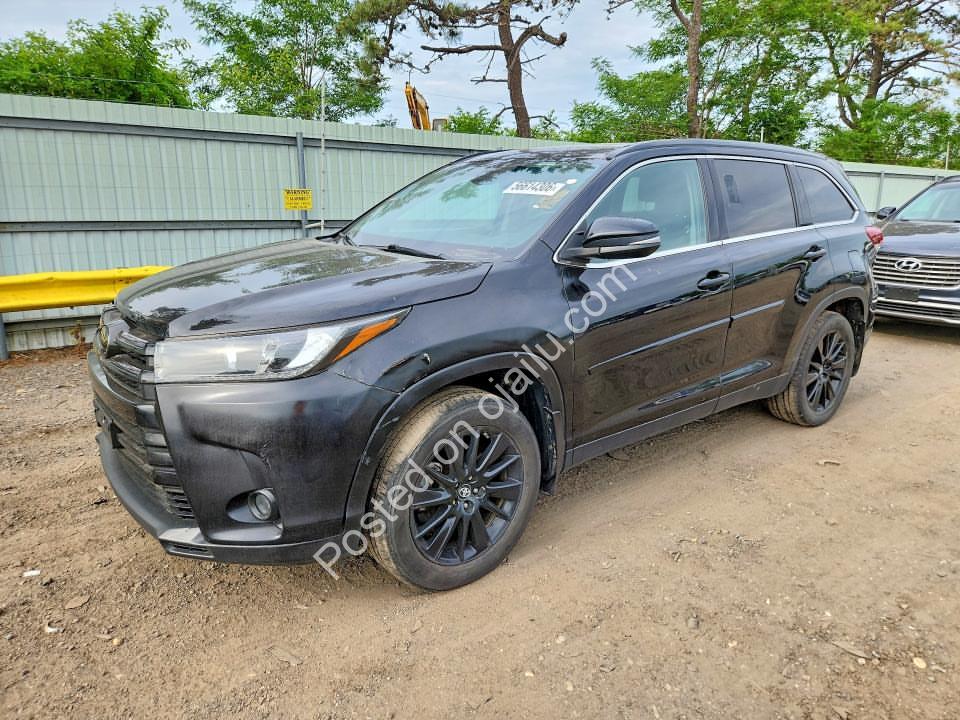 2019 Toyota Highlander SE: Unleash V6 Power & Luxury, N28.5M