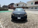2016 Mercedes E300: Luxe, Push-Start, Sunroof