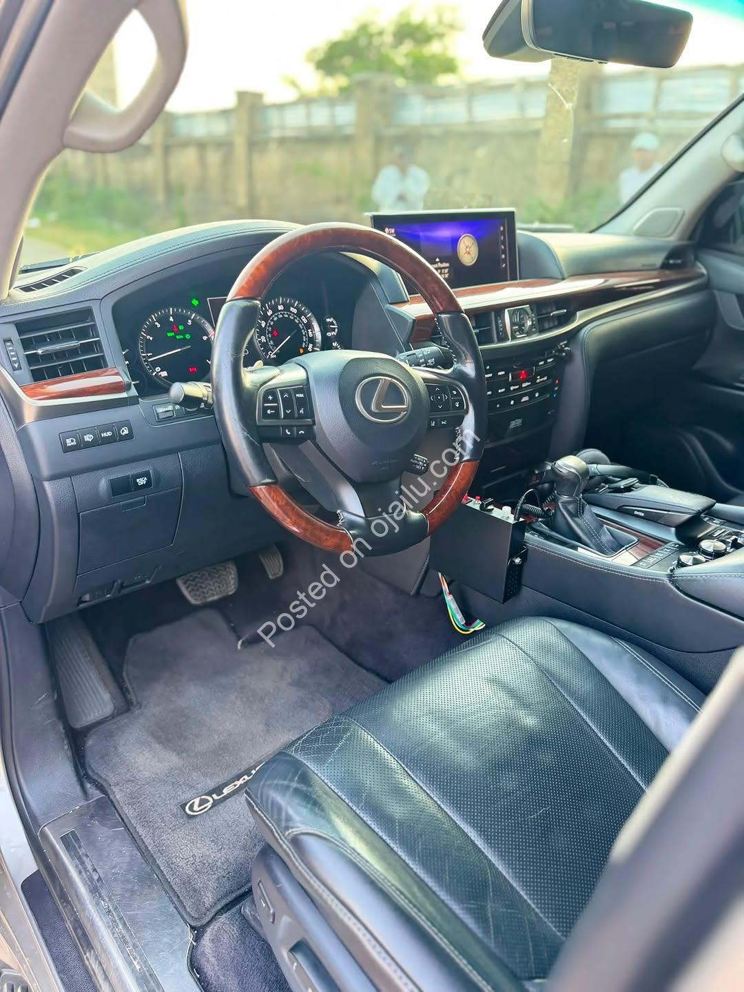 EXCEPTIONAL LEXUS LX570 2018 – Original Duty, Luxury SUV