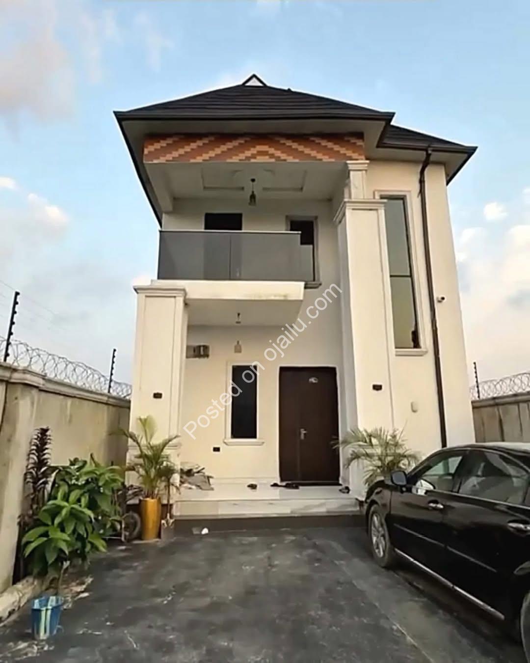 Move-In Ready: 4BR Duplex with Everything Included