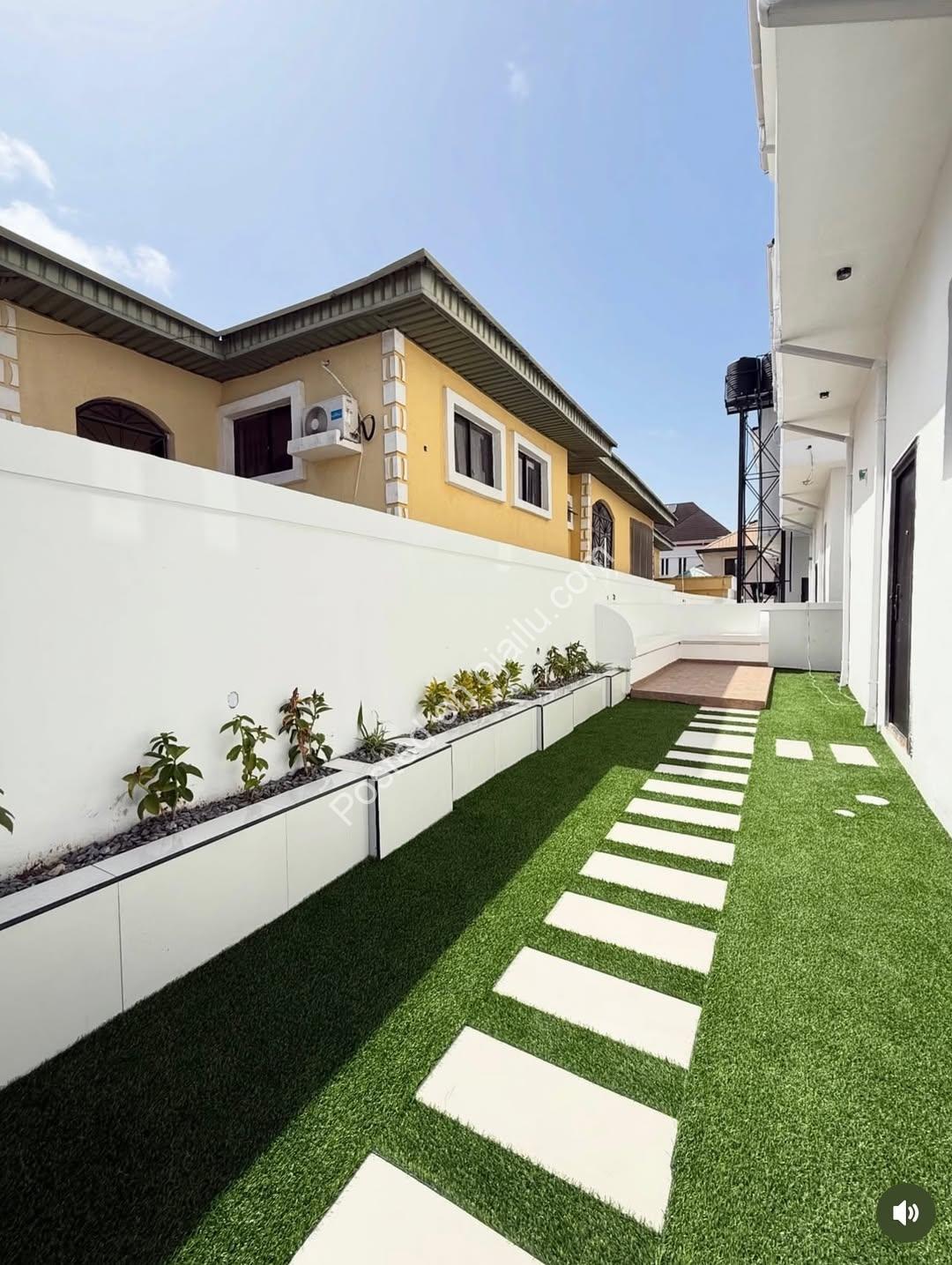 4-Bed Smart Home with Pool in Ajah