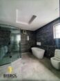 5-Bed Detached Duplex: Walk-In Ready in Chevron!