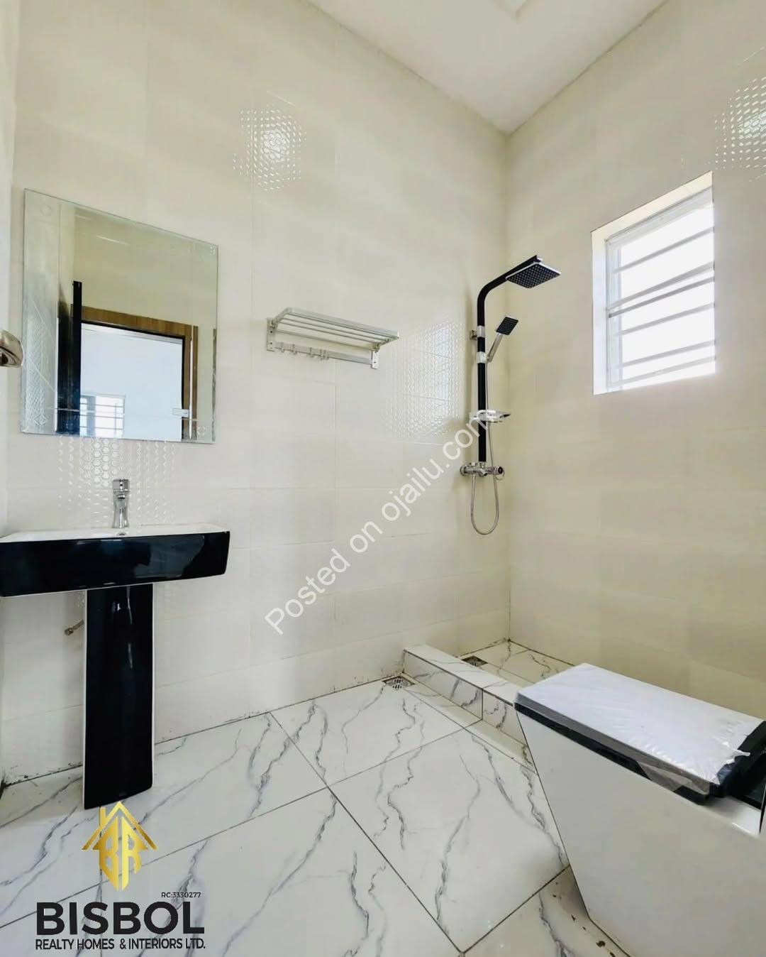 Move-In Ready! 3-Bed Bungalow + BQ in Awoyaya