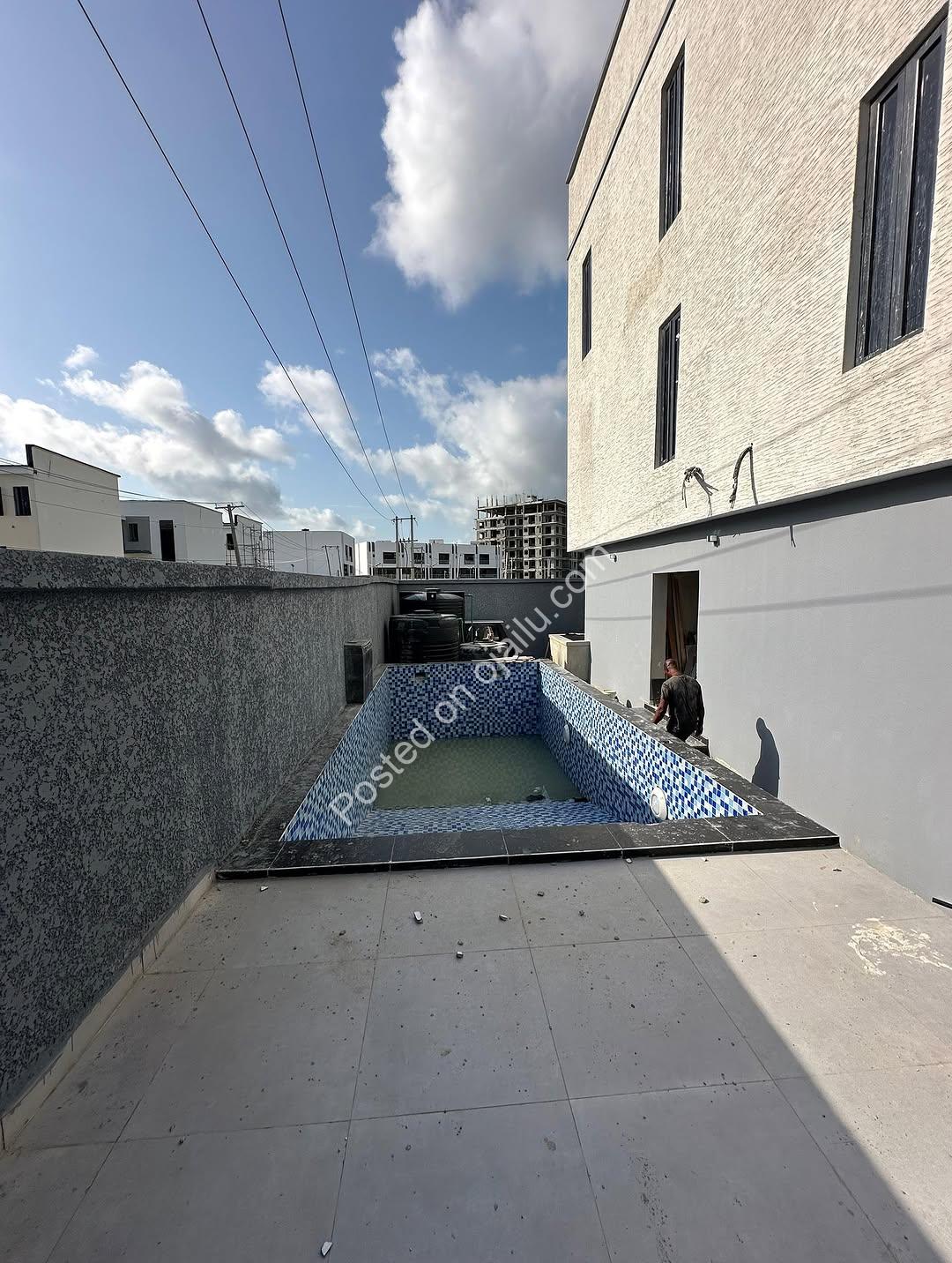Contemporary 4-Bed Terrace Duplex in Lekki Phase 1
