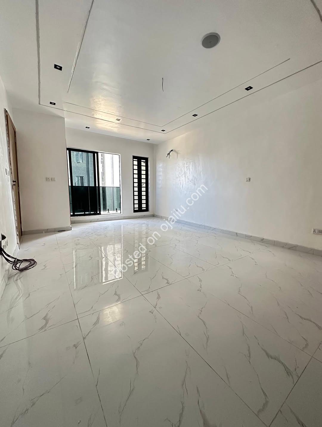 Contemporary 4-Bed Terrace Duplex in Lekki Phase 1