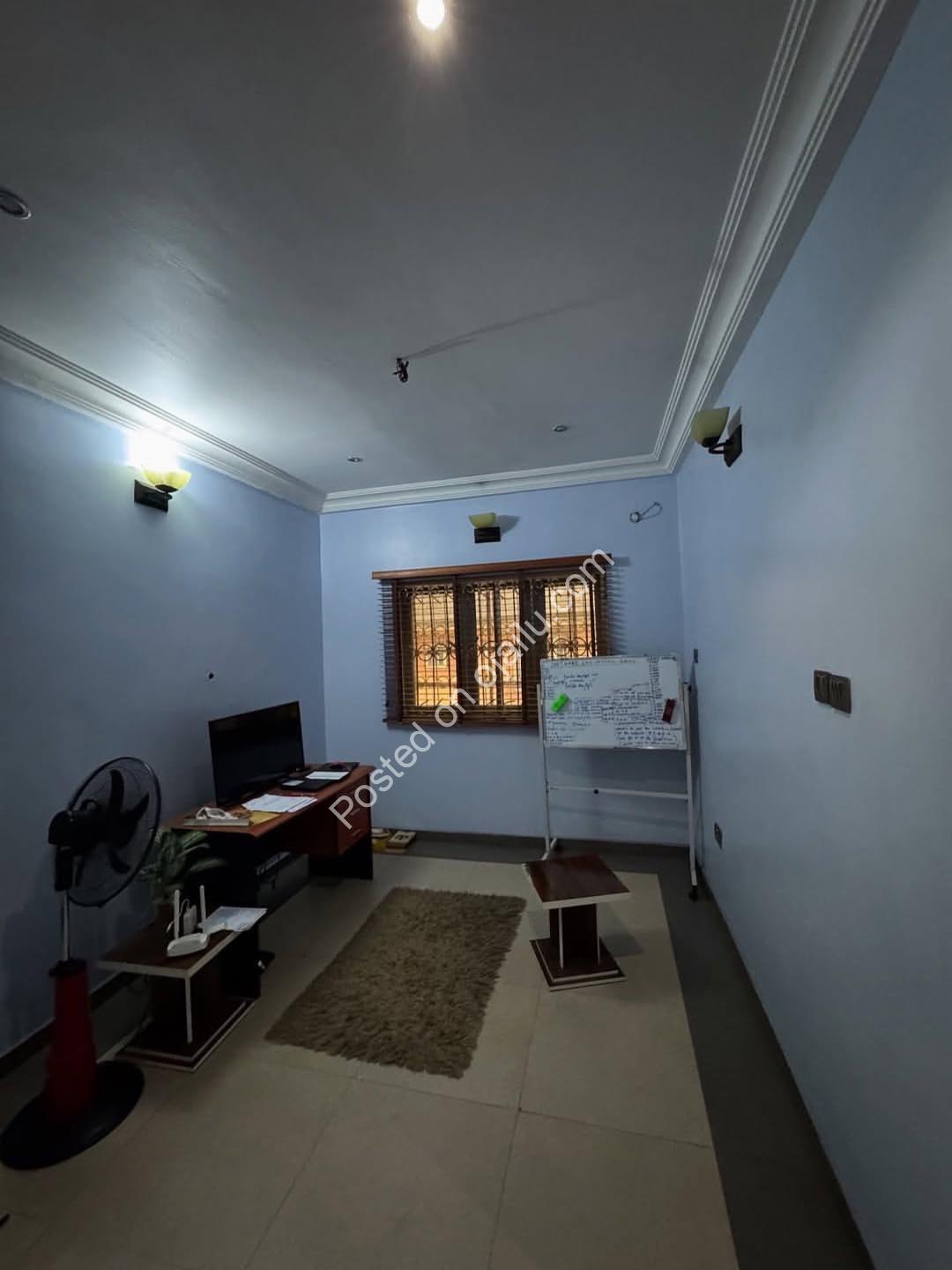 Your sanctuary awaits in Eliozu: 4BR duplex, gated & serene.