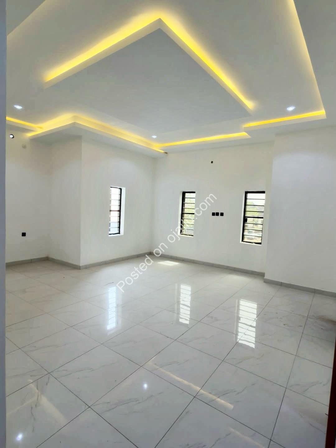 Your Dream Home Awaits: 4 En-Suite Bedrooms in Thinkers Corner