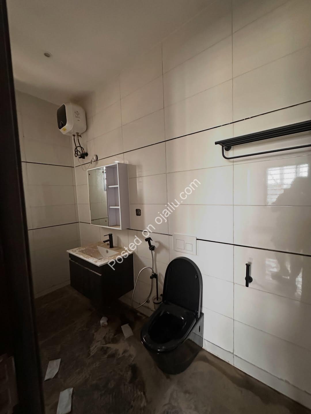 Newly Built 2-Bed Abuja Gem, Airbnb-Ready!