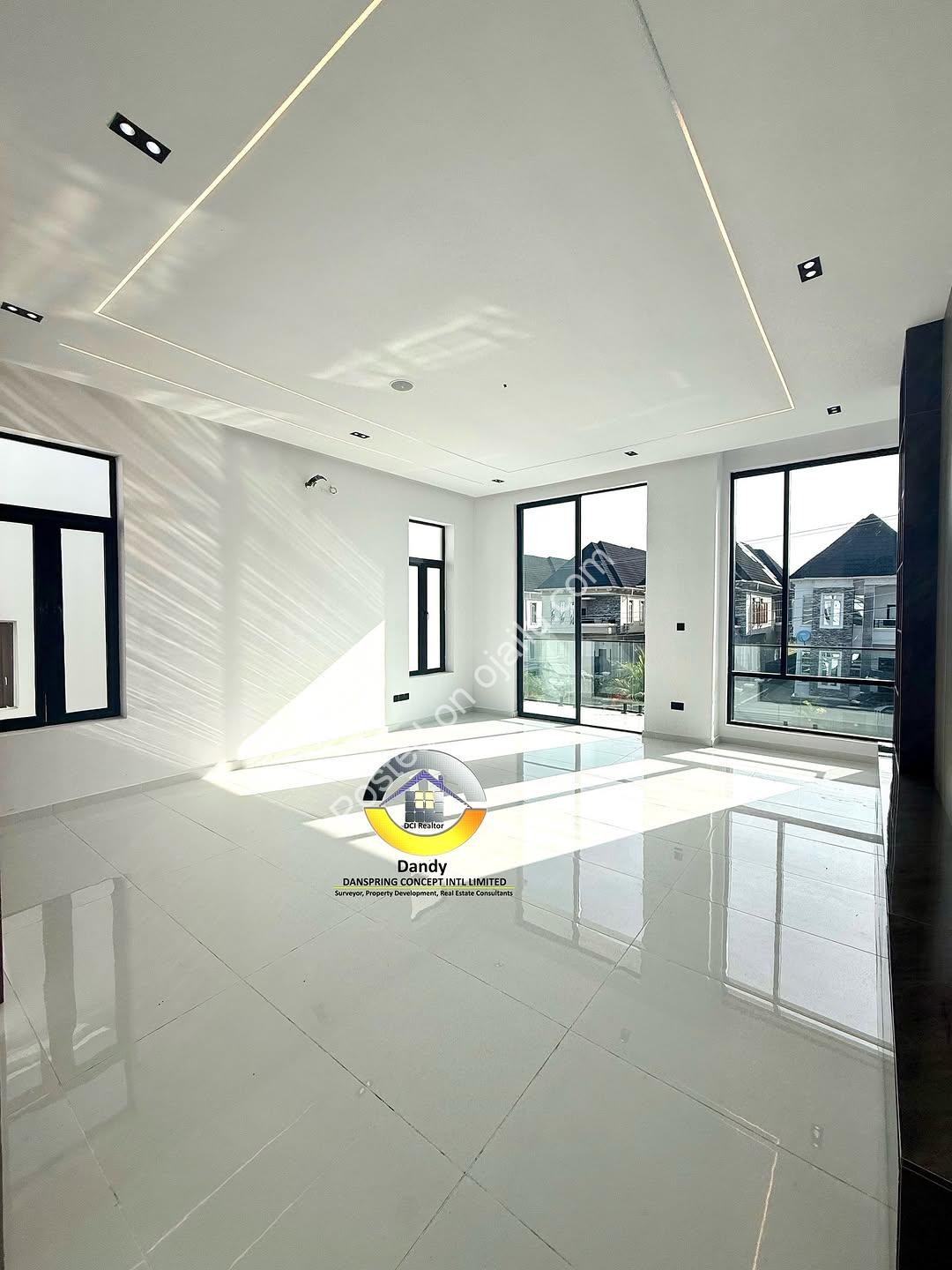 Dive Into Resort-Style Living: 5BR Duplex w/ Pool & Water Fountain