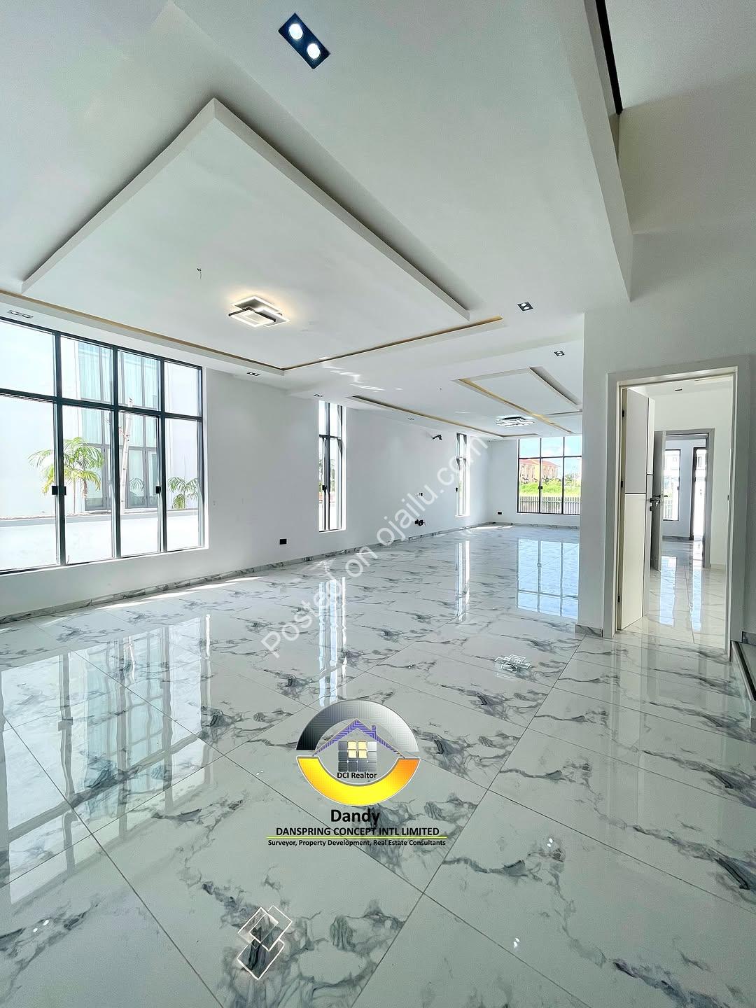 Elevate Your Lifestyle: 4-Bed Pool Villa in Royal Garden