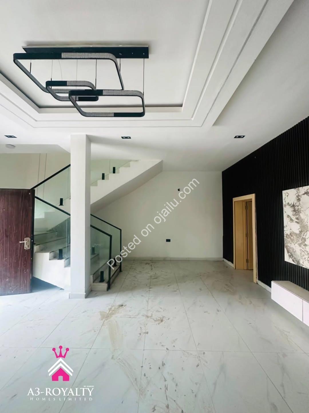Move-In Ready: 3BR Duplex in Orchid Lekki