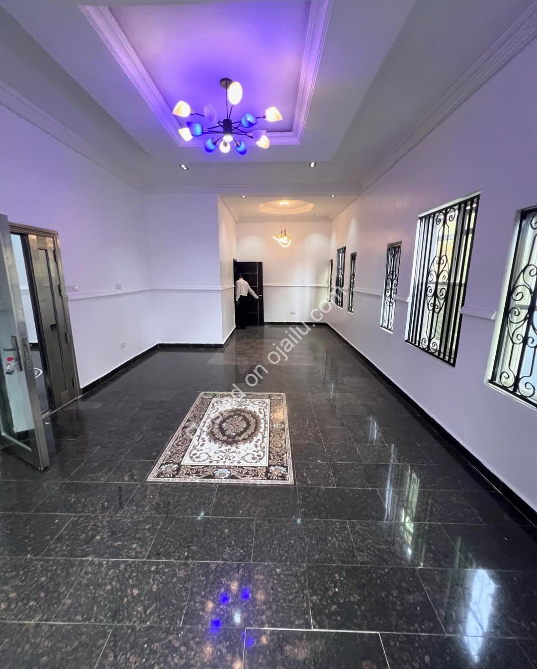 Ikota’s Finest: 8 En-Suite Bedrooms in Prime Lekki
