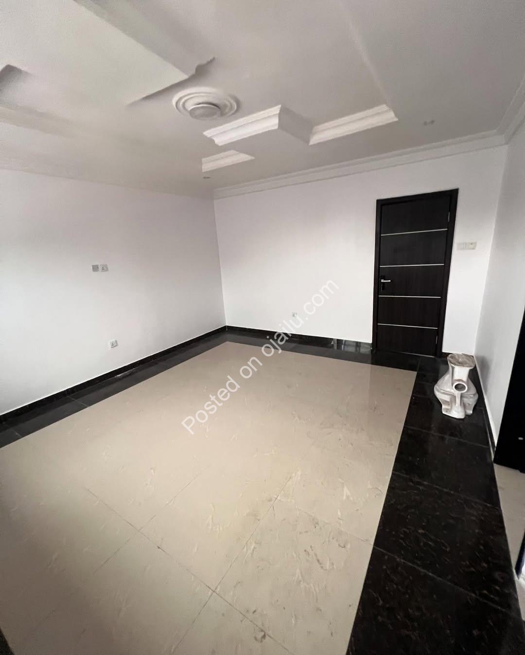 Ikota’s Finest: 8 En-Suite Bedrooms in Prime Lekki