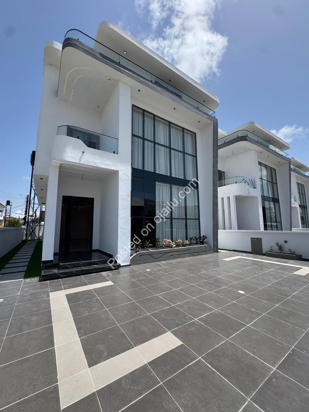 Your Private Sanctuary Awaits in Ajah