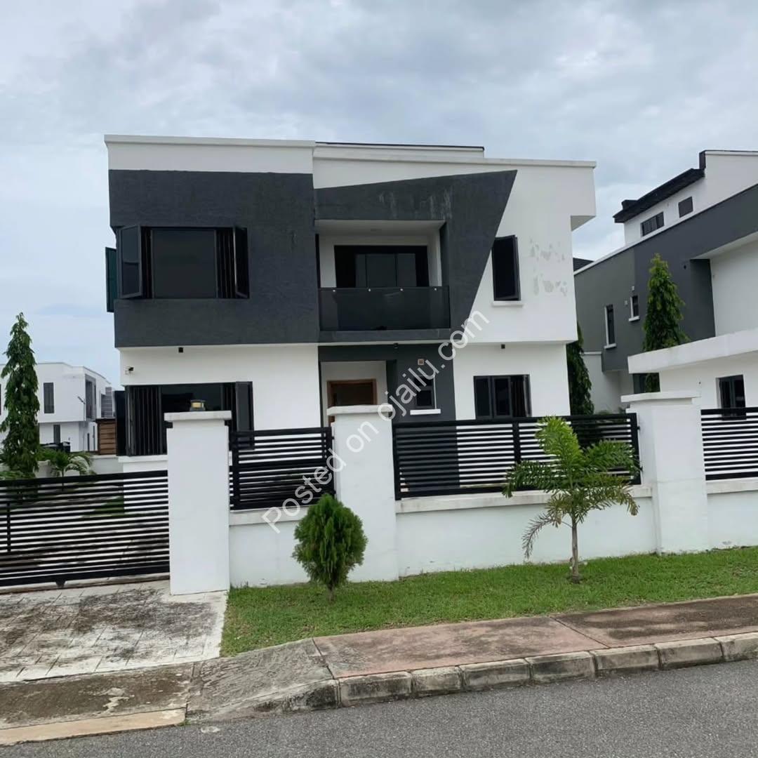 Your Dream Home Awaits in Royal Garden Estate!