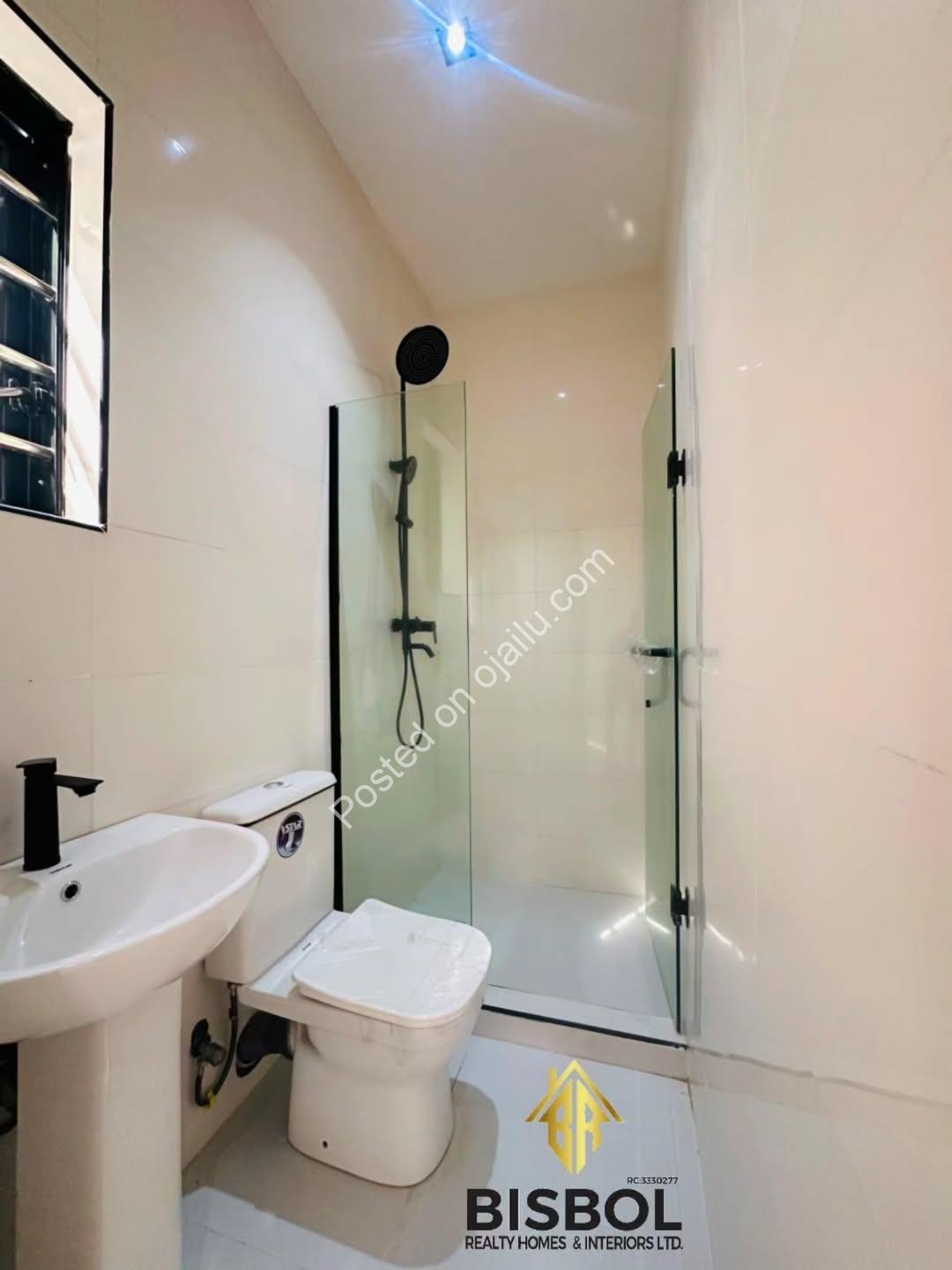 Move-In Ready: 4BR Semi-Detached Duplex, Lekki