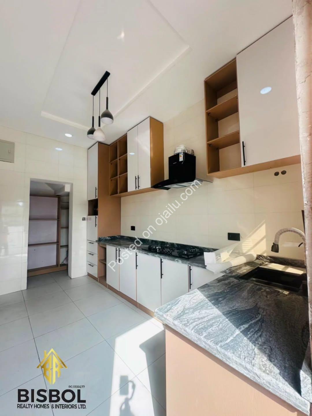 Move-In Ready: 4BR Semi-Detached Duplex, Lekki