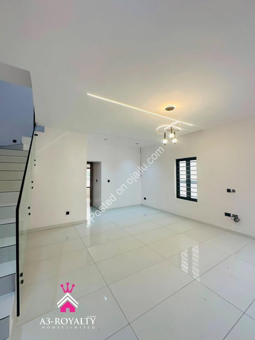 Move-in Ready: 4-Bed with Fitted Kitchen & Ensuites