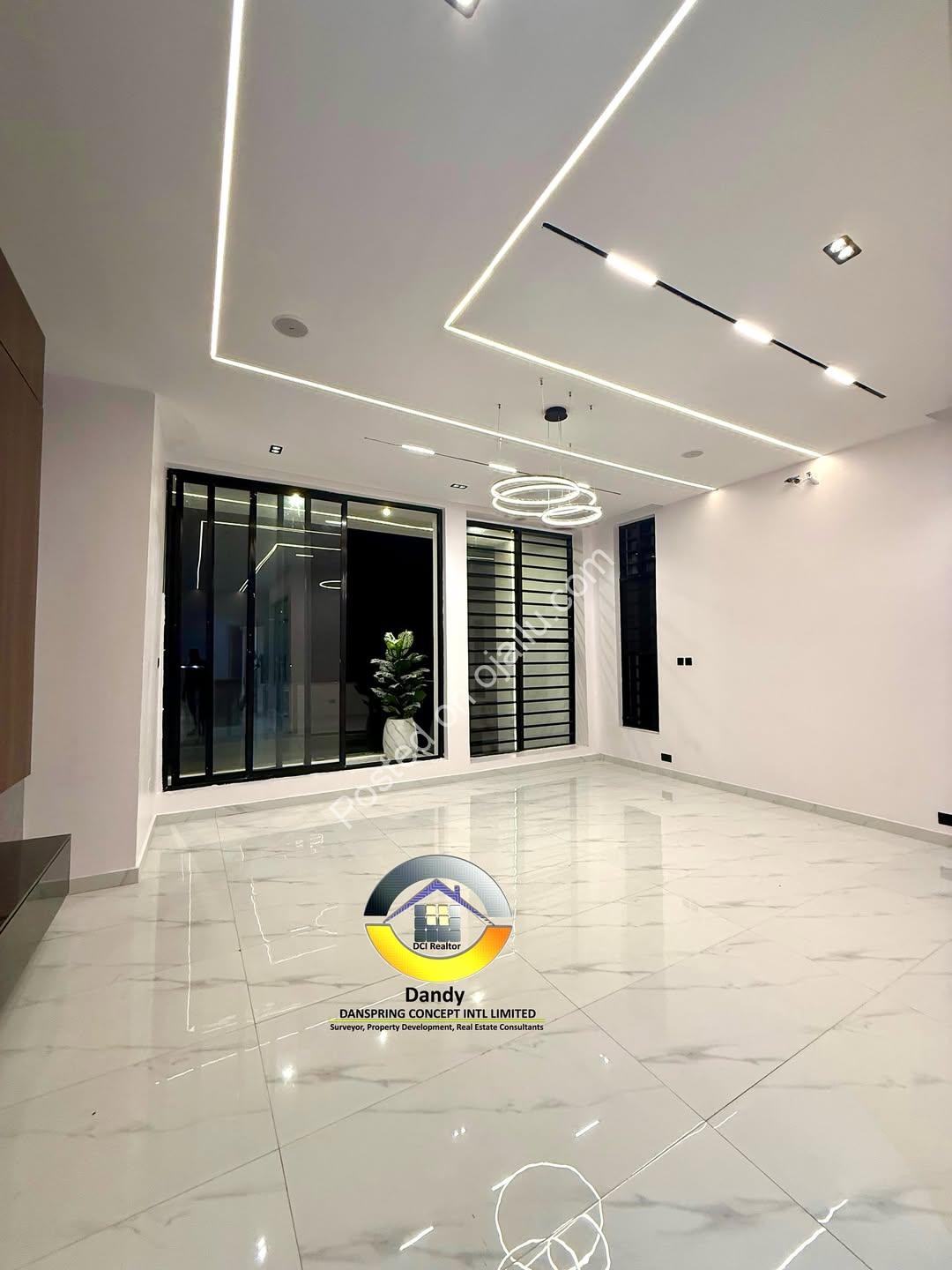 Your Dream Home Awaits: 5BR Duplex with Pool & Gym