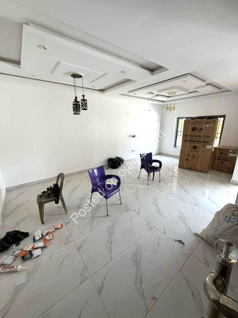 Smart Home Duplex w/ BQ in Lifecamp
