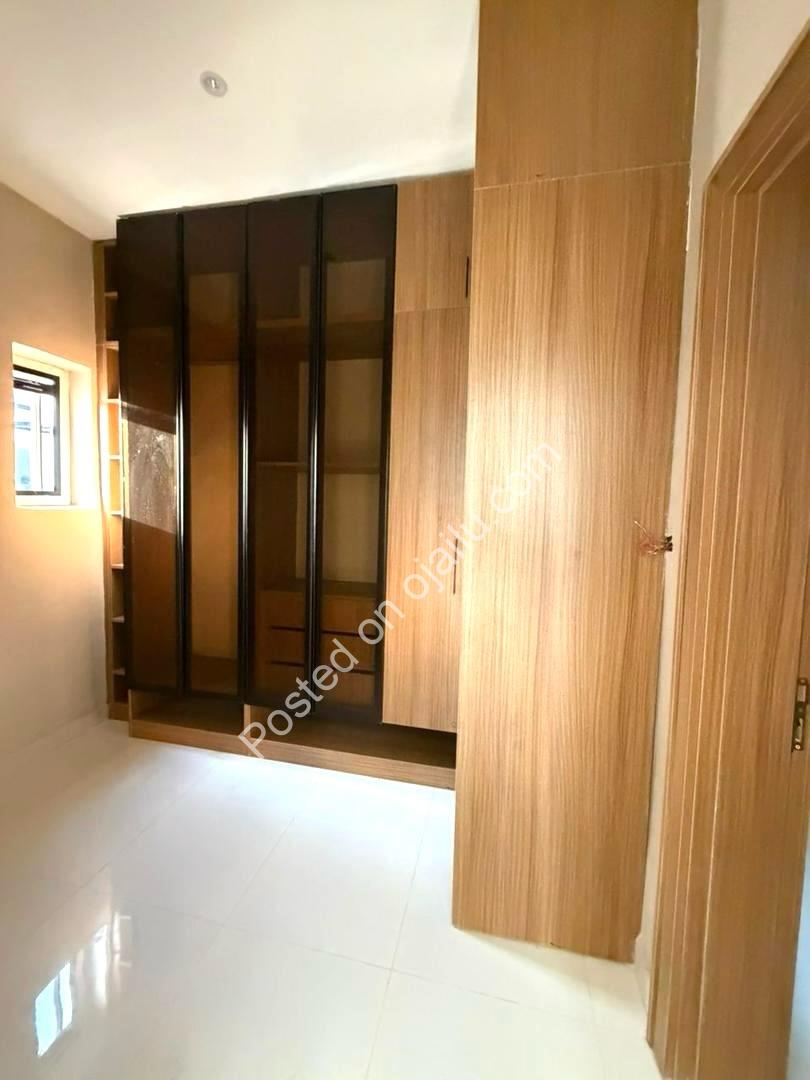 Brand New 5-Bed Duplex + BQ in Jahi