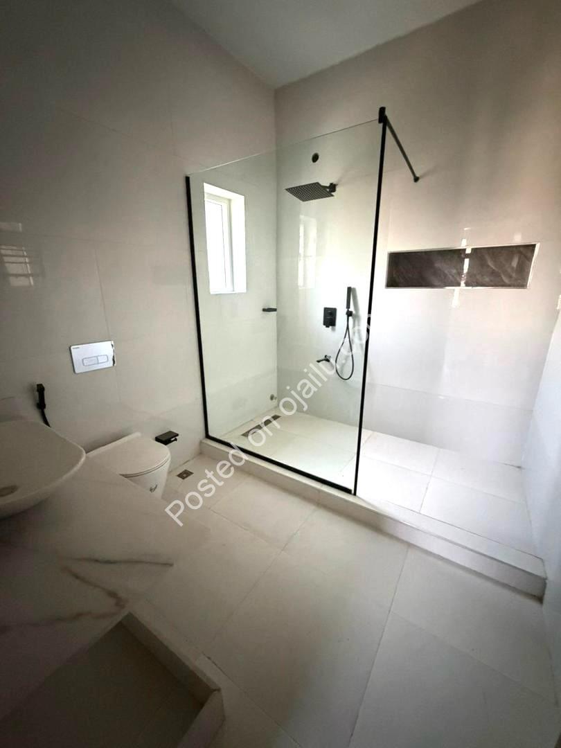 Brand New 5-Bed Duplex + BQ in Jahi