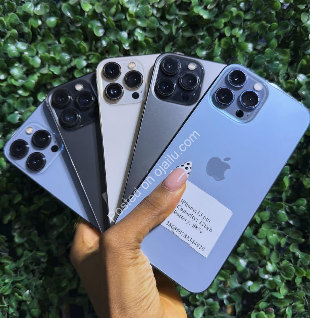 Clean iPhone 13 Pro Max Deals   87-95% Battery Health