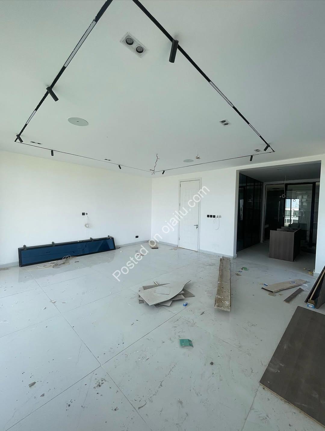 Elevator, Cinema & Pool in Lekki’s Finest