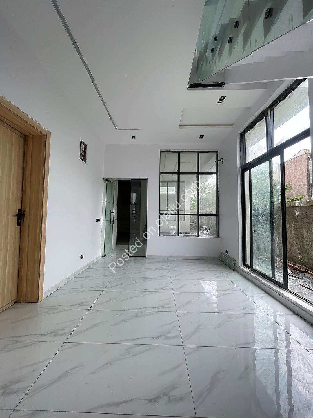 Step into Your Private Resort: 5-Bedroom with Pool & Cinema