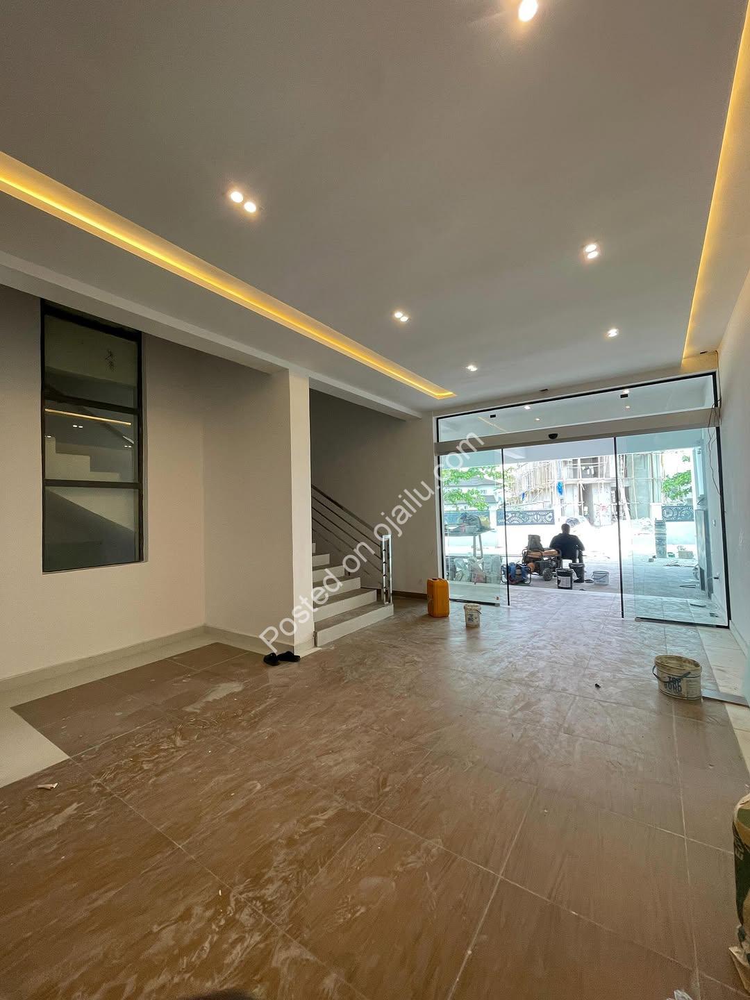 Osapa Elegance: 3BR Haven with Premium Finishes
