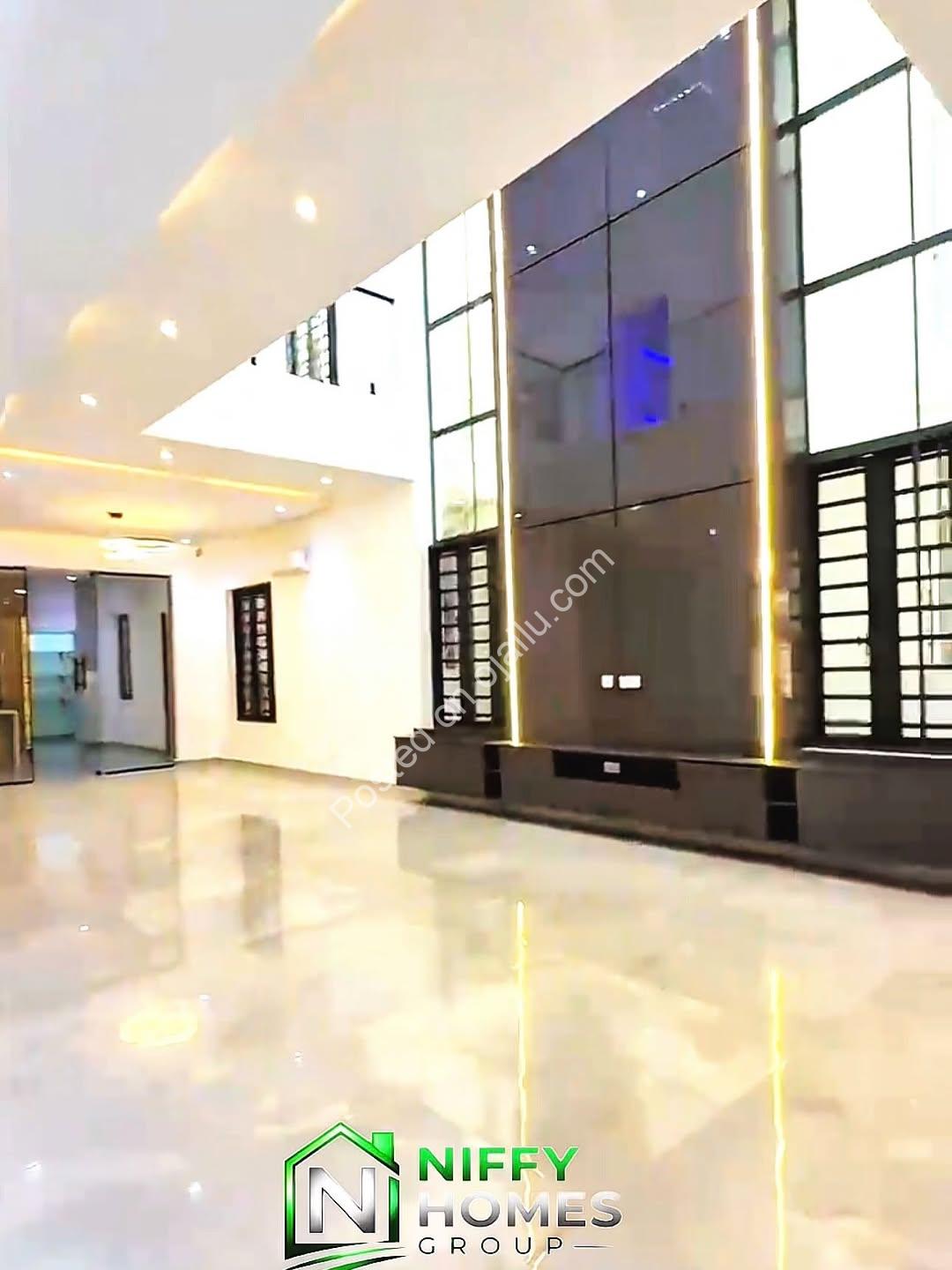 Stunning 4-Bed Lekki Haven with Cinema & Pool