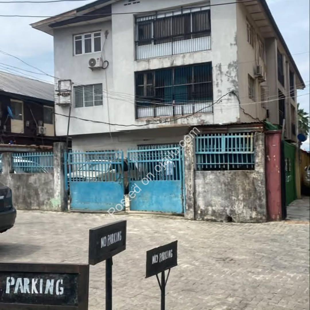 6 Units, 3-Bed Flats in Shomolu – N350M COFO