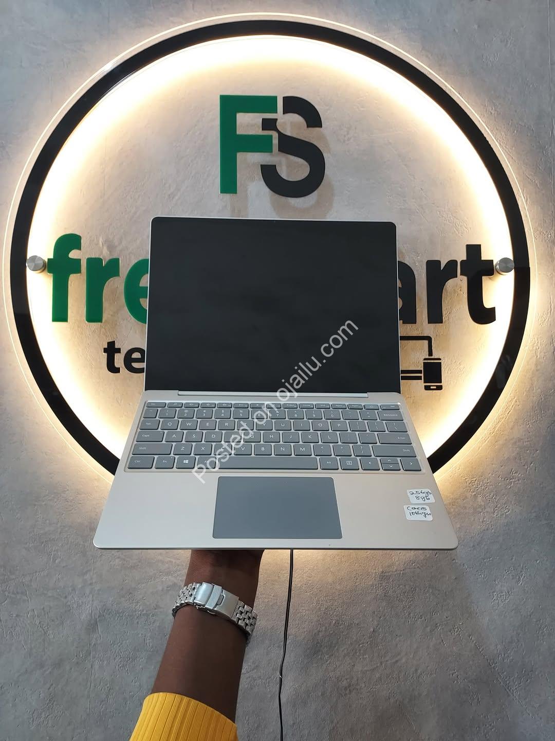 Unleash Power on the Go – Surface Laptop 11” i5