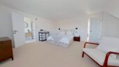 Westerly Luxury Family Home: 4 Beds