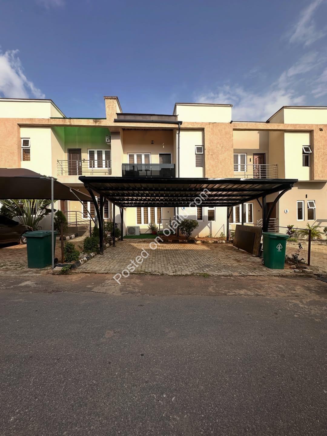 Move-In Ready: 3BR Serviced Duplex in Gwarinpa