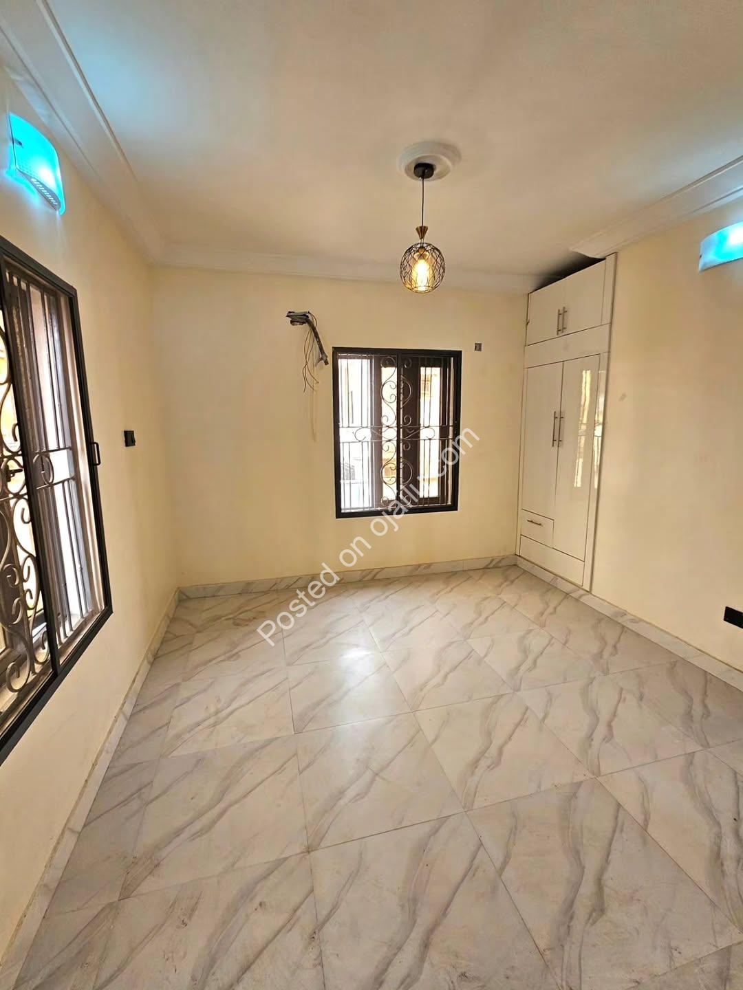 Modern 2BR with Ensuite & Balcony in Secure Estate