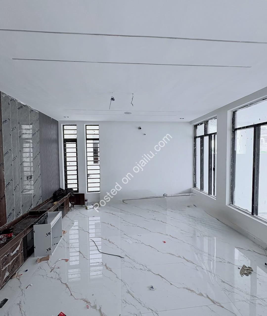 Brand New 5-Bed Duplex: Pool, BQ, Gov’t Consent
