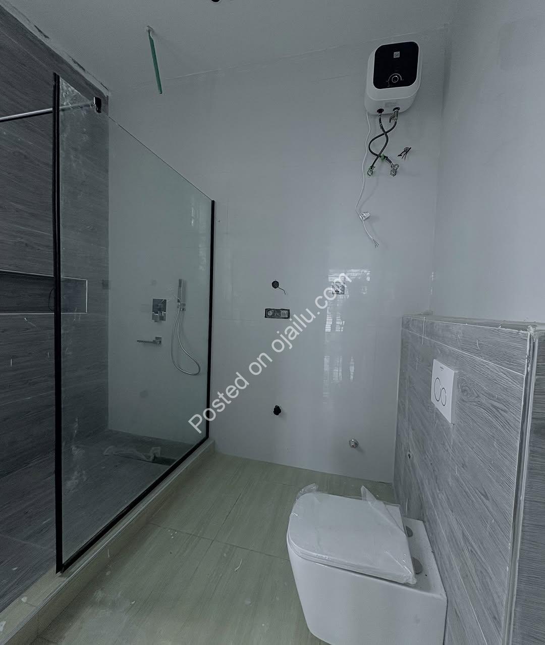 Brand New 5-Bed Duplex: Pool, BQ, Gov’t Consent