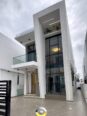 Ensuite Oasis: 5-Bed Detached Duplex with Pool