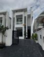 5-Bed Luxury Duplex with Pool in Ajah
