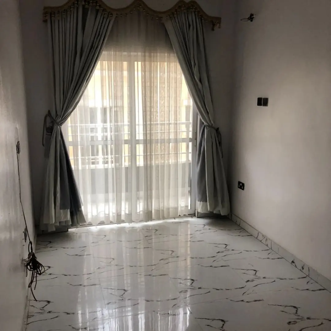 4-Bed Ensuite Duplex with Jacuzzi in Lekki County