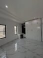 New Haven’s Finest: 5BR Triplex with Full Ensuites